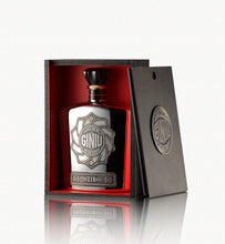 Carica l'immagine nel visualizzatore di Gallery, GIN DI SARDEGNA GINIU 517 CON SCATTOLA 70 CL  SILVIO CARTA   COD. 0307